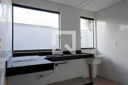 Cozinha de casa à venda com 2 quartos, 78m² em Ipiranga, Belo Horizonte