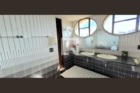 Apartamento à venda com 350m², 6 quartos e 8 vagas