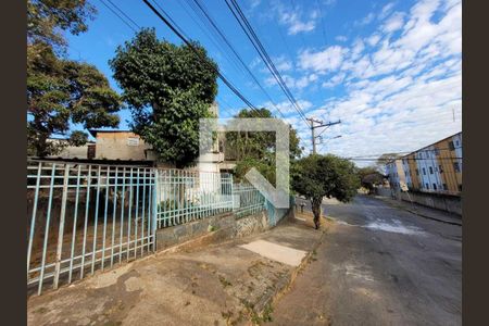 Casa à venda com 257m², 3 quartos e 3 vagas