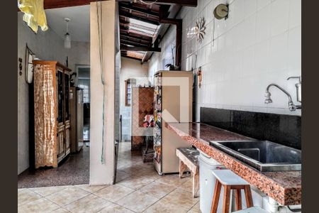 Casa à venda com 263m², 3 quartos e 4 vagas