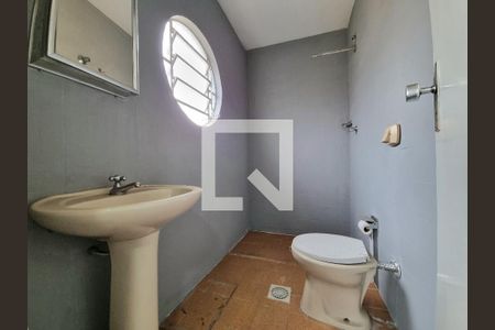 Casa à venda com 231m², 4 quartos e 3 vagas