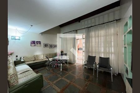 Casa à venda com 411m², 6 quartos e 6 vagas
