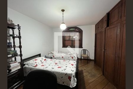 Casa à venda com 411m², 6 quartos e 6 vagas