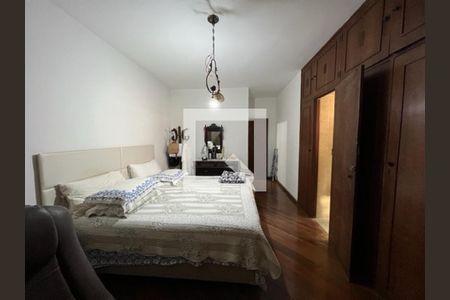 Casa à venda com 411m², 6 quartos e 6 vagas