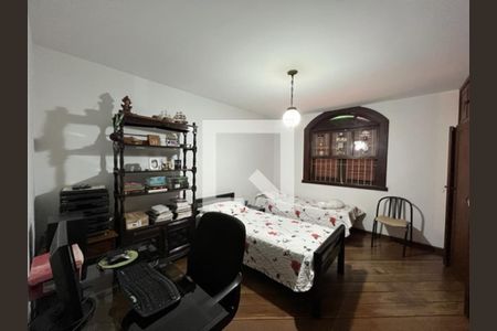 Casa à venda com 411m², 6 quartos e 6 vagas