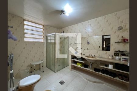 Casa à venda com 411m², 6 quartos e 6 vagas