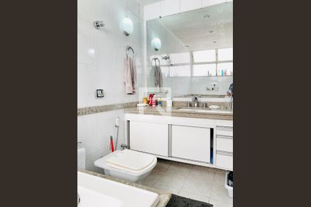 Apartamento à venda com 170m², 4 quartos e 2 vagas