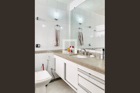 Apartamento à venda com 170m², 4 quartos e 2 vagas