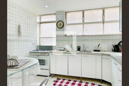 Apartamento à venda com 170m², 4 quartos e 2 vagas