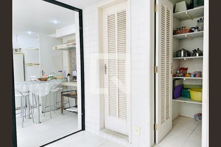 Apartamento à venda com 170m², 4 quartos e 2 vagas