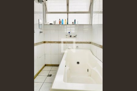 Apartamento à venda com 170m², 4 quartos e 2 vagas