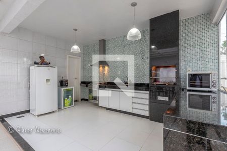 Casa de condomínio à venda com 400m², 5 quartos e 4 vagas