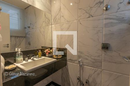 Casa de condomínio à venda com 400m², 5 quartos e 4 vagas