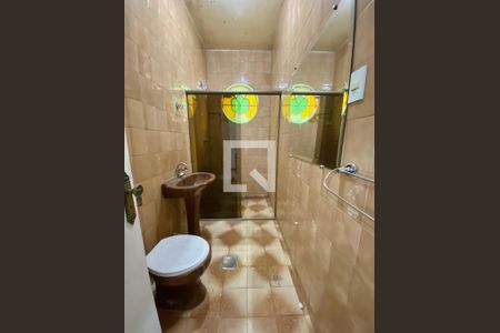 Casa à venda com 258m², 4 quartos e 5 vagas