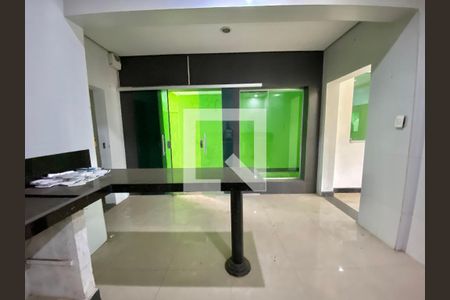 Casa à venda com 258m², 4 quartos e 5 vagas