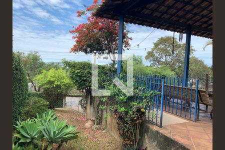 Casa à venda com 417m², 5 quartos e 10 vagas