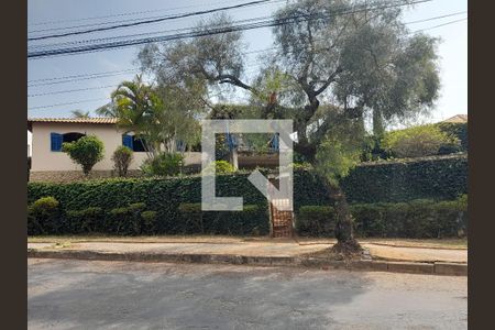 Casa à venda com 417m², 5 quartos e 10 vagas