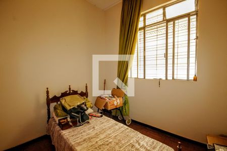 Casa à venda com 4 quartos, 214m² em Serra, Belo Horizonte