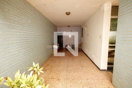 Casa à venda com 214m², 4 quartos e 3 vagas