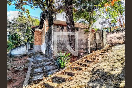 Casa à venda com 1m², 3 quartos e 3 vagas