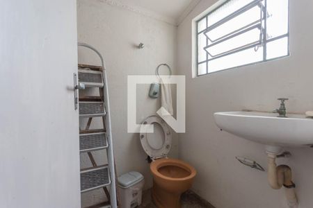Casa à venda com 360m², 2 quartos e 4 vagasBanheiro