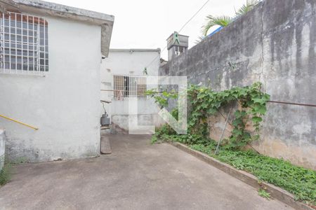 Casa à venda com 360m², 2 quartos e 4 vagasLavanderia/Quintal