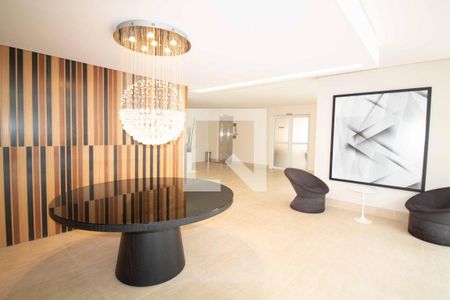 Apartamento à venda com 134m², 3 quartos e 2 vagas Apartamento à venda com 134m², 3 quartos e 2 vagasHall social