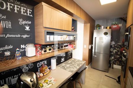 Apartamento à venda com 134m², 3 quartos e 2 vagas Apartamento à venda com 134m², 3 quartos e 2 vagasCozinha - Armários