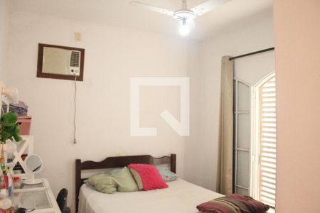 Casa à venda com 290m², 4 quartos e 2 vagasQuarto 3