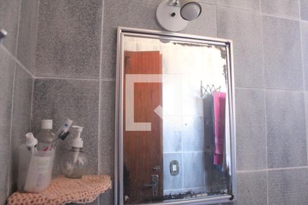 Casa à venda com 290m², 4 quartos e 2 vagasBanheiro