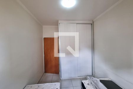 Dormitório 02 de apartamento para alugar com 2 quartos, 60m² em Jardim Nova Alianca, Ribeirão Preto