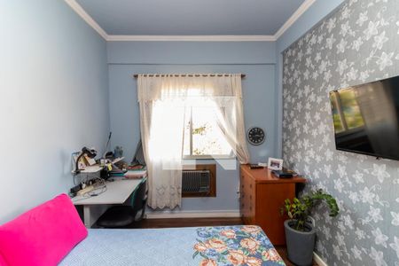 Apartamento à venda com 153m², 3 quartos e 2 vagas Apartamento à venda com 153m², 3 quartos e 2 vagasSuíte