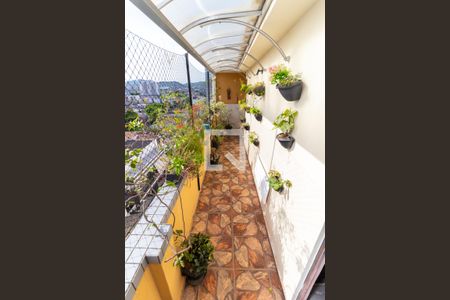 Apartamento à venda com 153m², 3 quartos e 2 vagas Apartamento à venda com 153m², 3 quartos e 2 vagasJardim