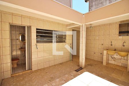 Casa à venda com 140m², 2 quartos e 2 vagasLavanderia