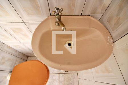 Casa à venda com 140m², 2 quartos e 2 vagasBanheiro de serviço