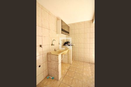 Casa à venda com 140m², 2 quartos e 2 vagasLavanderia