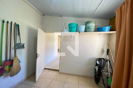 Casa à venda com 242m², 3 quartos e 3 vagasDepósito