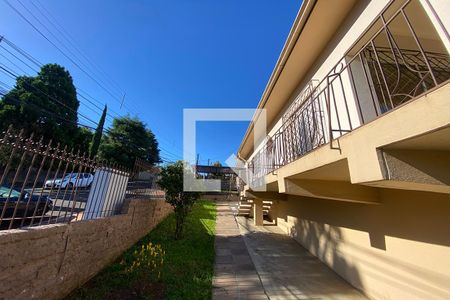 Casa à venda com 242m², 3 quartos e 3 vagasPátio