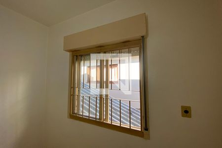 Casa à venda com 242m², 3 quartos e 3 vagasQuarto 3 - Vista