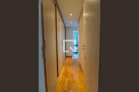 Apartamento à venda com 115m², 3 quartos e 2 vagasCloset