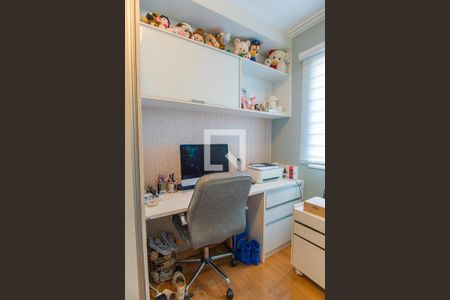 Apartamento à venda com 115m², 3 quartos e 2 vagasQuarto 2