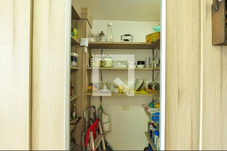 Apartamento à venda com 92m², 3 quartos e 1 vaga Apartamento à venda com 92m², 3 quartos e 1 vagaDespensa