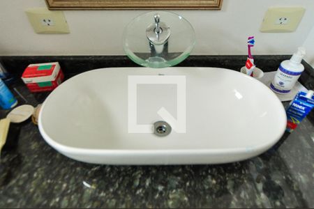 Apartamento à venda com 92m², 3 quartos e 1 vaga Apartamento à venda com 92m², 3 quartos e 1 vagaBanheiro do Quarto 2