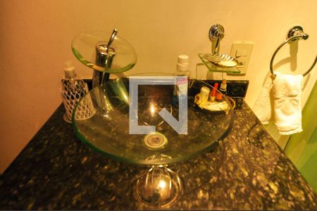 Apartamento à venda com 92m², 3 quartos e 1 vaga Apartamento à venda com 92m², 3 quartos e 1 vagaBanheiro Corredor