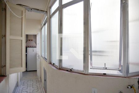 Apartamento à venda com 130m², 3 quartos e 1 vagaÁrea de Serviço