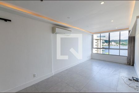 Sala de apartamento para alugar com 2 quartos, 100m² em Ingá, Niterói