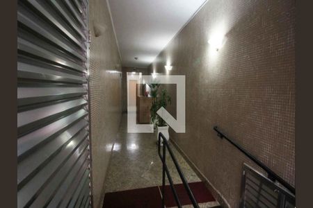 Apartamento à venda com 78m², 2 quartos e sem vaga