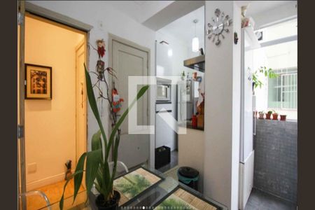 Apartamento à venda com 78m², 2 quartos e sem vaga