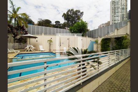Casa de condomínio à venda com 136m², 4 quartos e 3 vagas