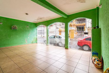 Casa à venda com 238m², 3 quartos e 4 vagasGaragem